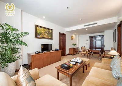 Dynasty suite — Tan Son Nhat Saigon Hotel